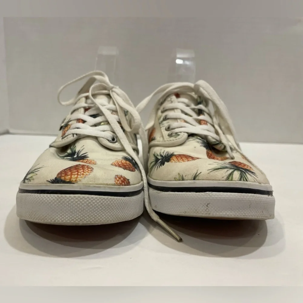Vans Pineapple Print Sneakers Women’s Size 6